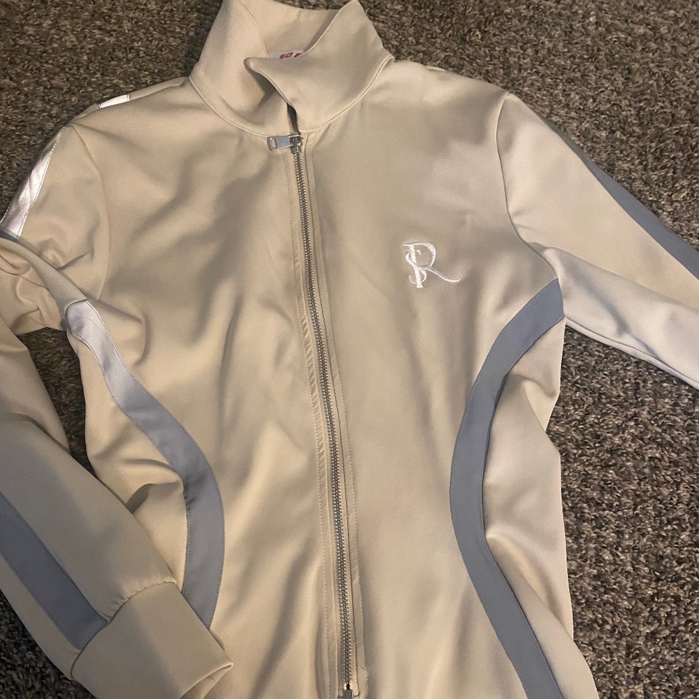 Gswuoo Power Ranger suit - Picture 2 of 3